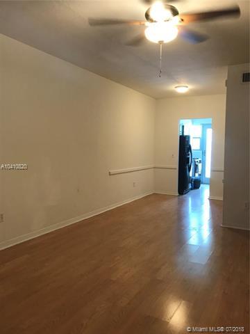 1840 James Ave - Photo 1