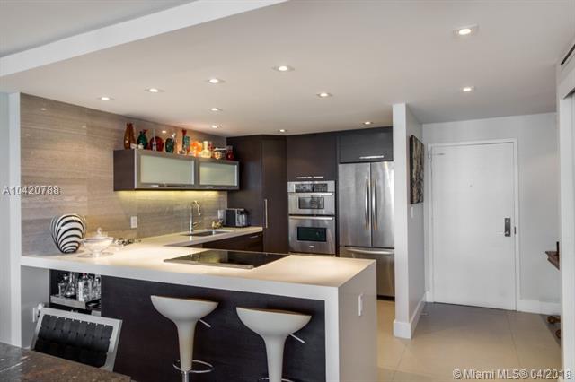 11 Island Ave - Photo 1