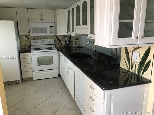 441 3rd St - Photo 1