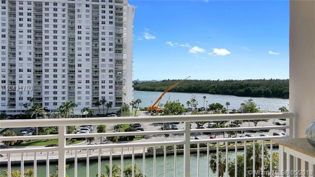 400 Kings Point Dr - Photo 1