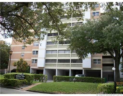 3301 Spanish Moss Ter - Photo 1
