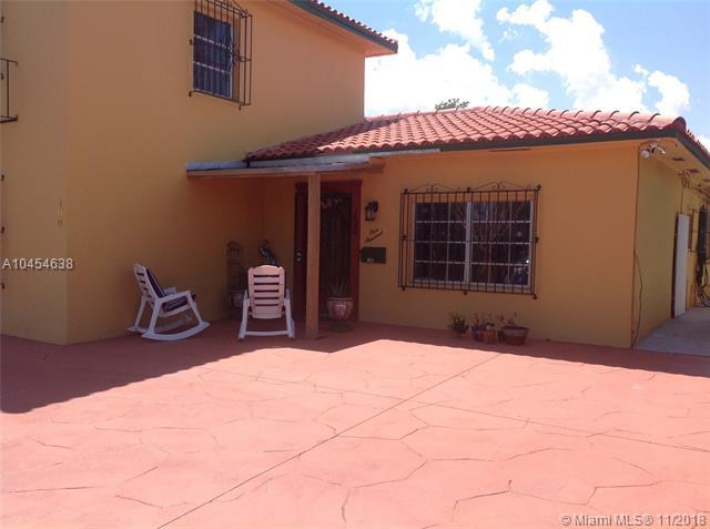 100 49th Ave - Photo 1