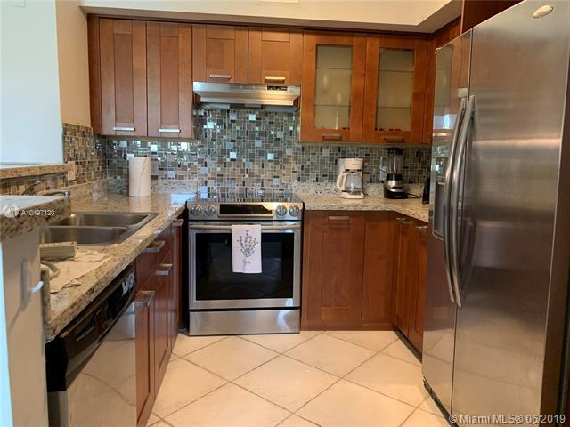 19501 Country Club Dr - Photo 1
