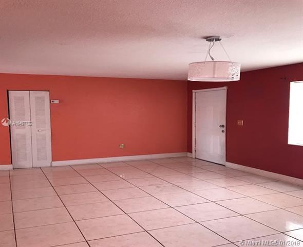 19001 122nd Ave - Photo 1