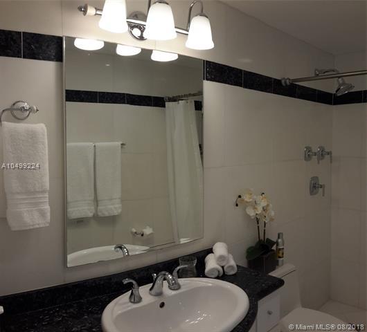 5005 Collins Ave - Photo 1