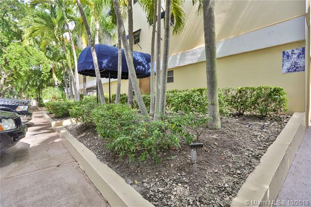 427 Santander Ave - Photo 1