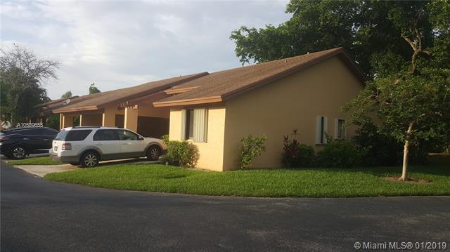 1794 Satinwood Cir - Photo 1