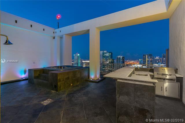 92 3rd St - Photo 1