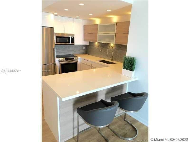 2301 Collins Ave - Photo 1