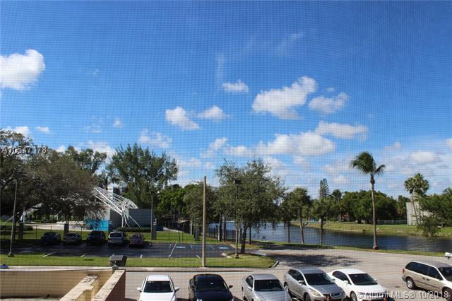 16450 Miami Dr - Photo 1