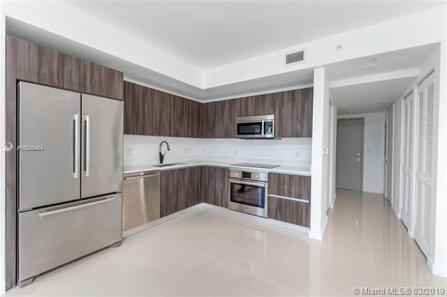488 18th Street - Photo 1