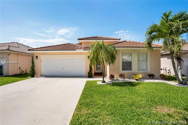 13984 Cypress Cove Cir - Photo 1