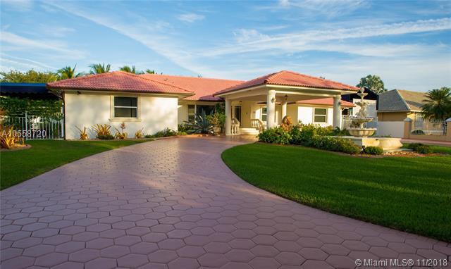 385 119th Ct - Photo 1