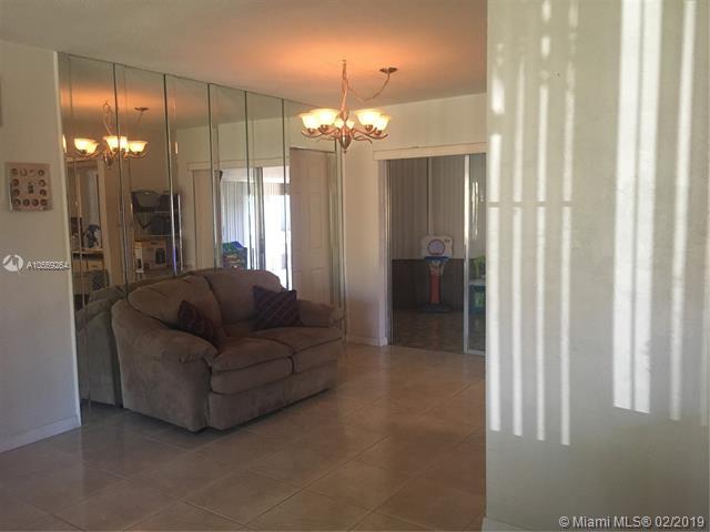 9402 66th St - Photo 1