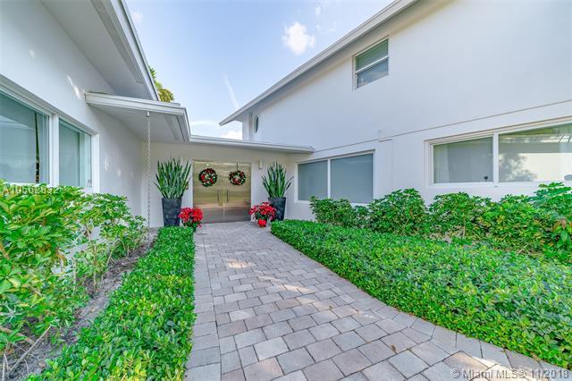 1214 Bayview Dr - Photo 1