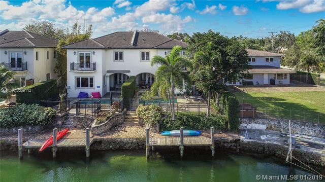 4807 University Dr - Photo 1