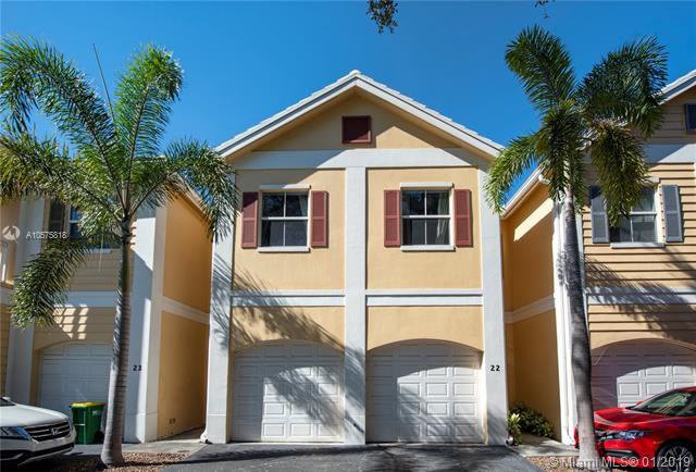 525 18th Ave - Photo 1