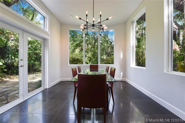 3940 Loquat Ave - Photo 1