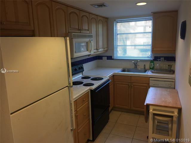 910 Jefferson Ave - Photo 1