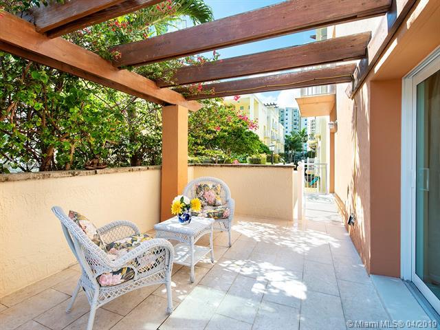 140 Jefferson Ave - Photo 1