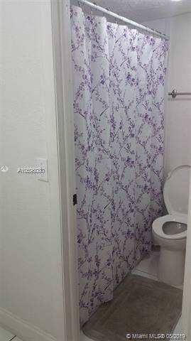 13850 62nd St - Photo 1