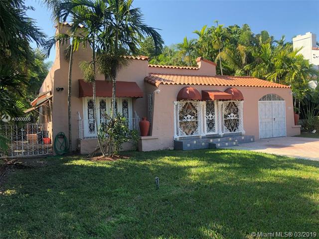 634 Alhambra Cir - Photo 1