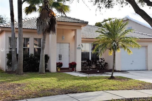 14096 Cypress Cove Cir - Photo 1