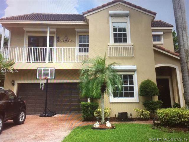 935 127 Avenue - Photo 1