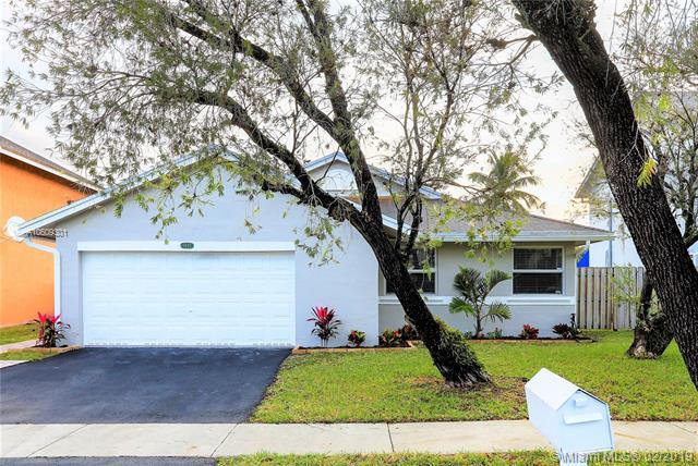 1011 98th Ave - Photo 1