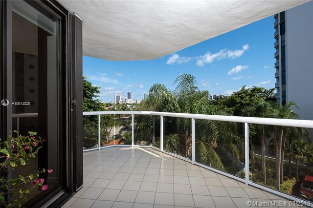 3610 Yacht Club Dr - Photo 1