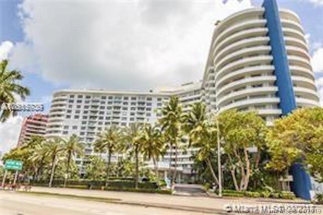 5151 Collins Ave - Photo 1