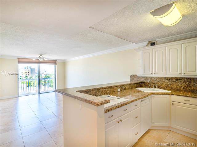 401 Ocean Dr - Photo 1