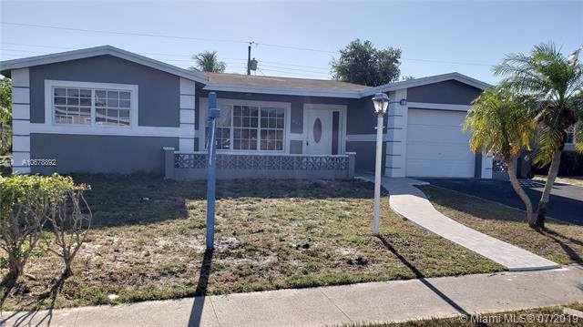3239 35th Way - Photo 1
