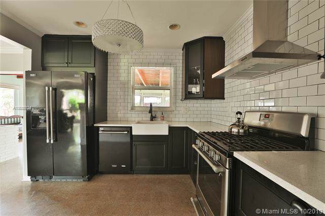 814 31st Ave - Photo 1