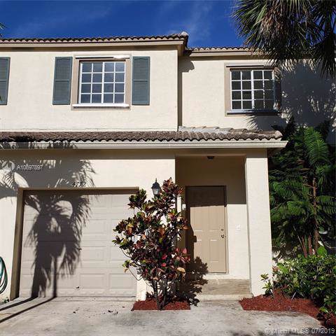 4772 Lago Vista Dr - Photo 1