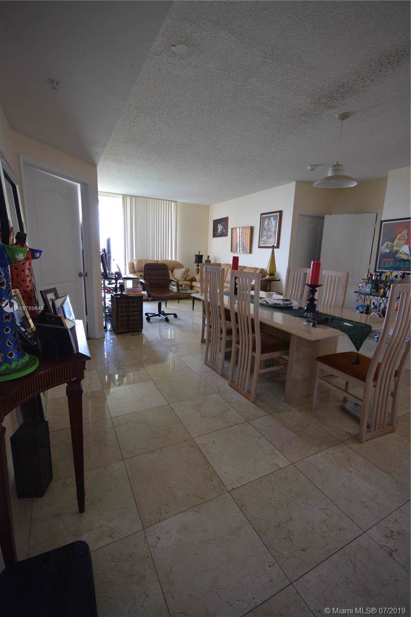 5077 7th St - Photo 1
