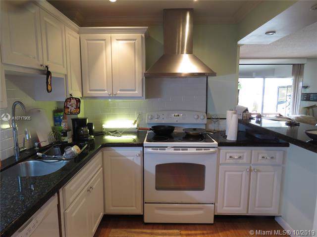 4350 Hillcrest Dr - Photo 1