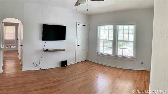 227 30th Ave - Photo 1