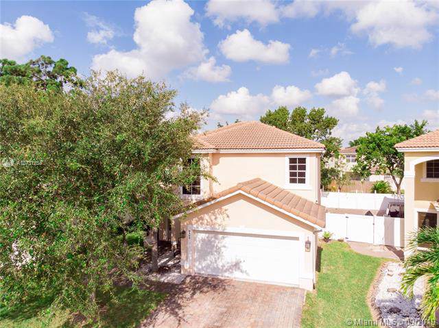 6535 Adriatic Way - Photo 1