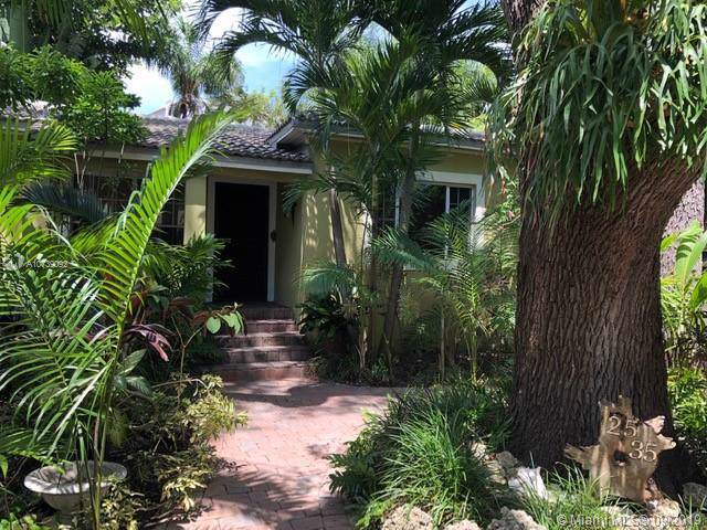 2535 Tequesta Ln - Photo 1