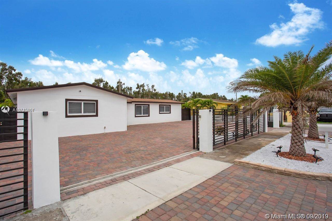 18250 86th Ave - Photo 1