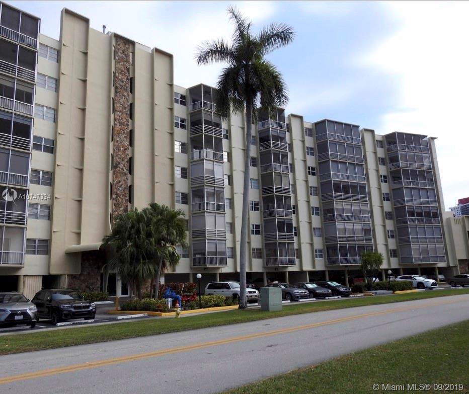 300 Diplomat Pkwy - Photo 1