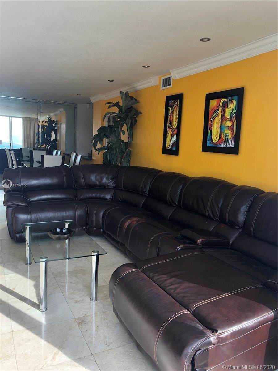 5161 Collins Ave - Photo 1