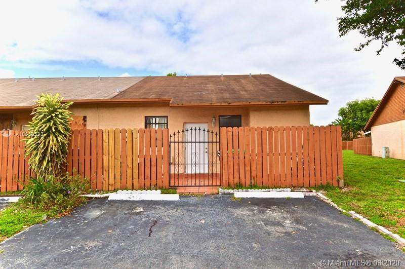6743 192nd Ln - Photo 1