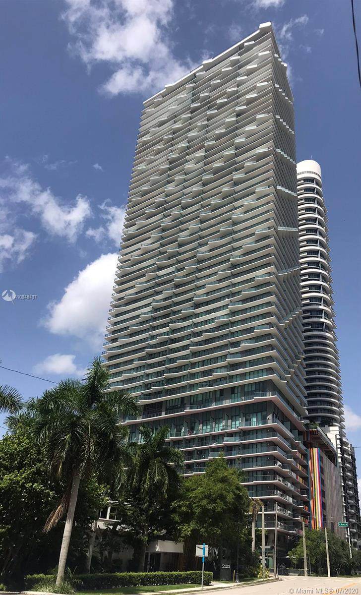 1300 Miami Ave - Photo 1