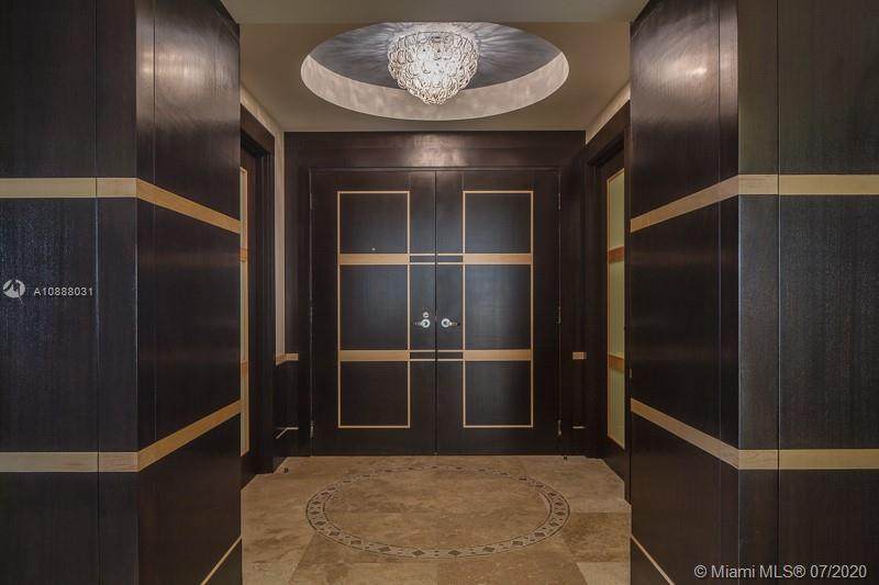 18201 Collins Ave - Photo 1