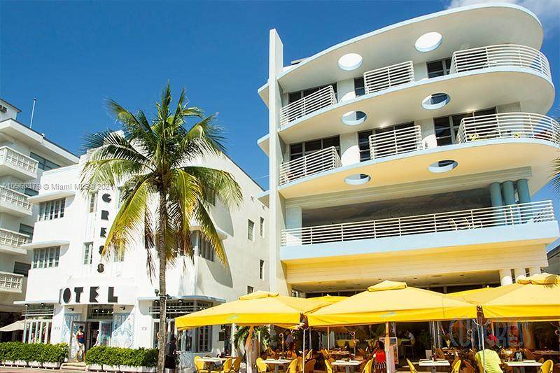 1052 Ocean Dr - Photo 1