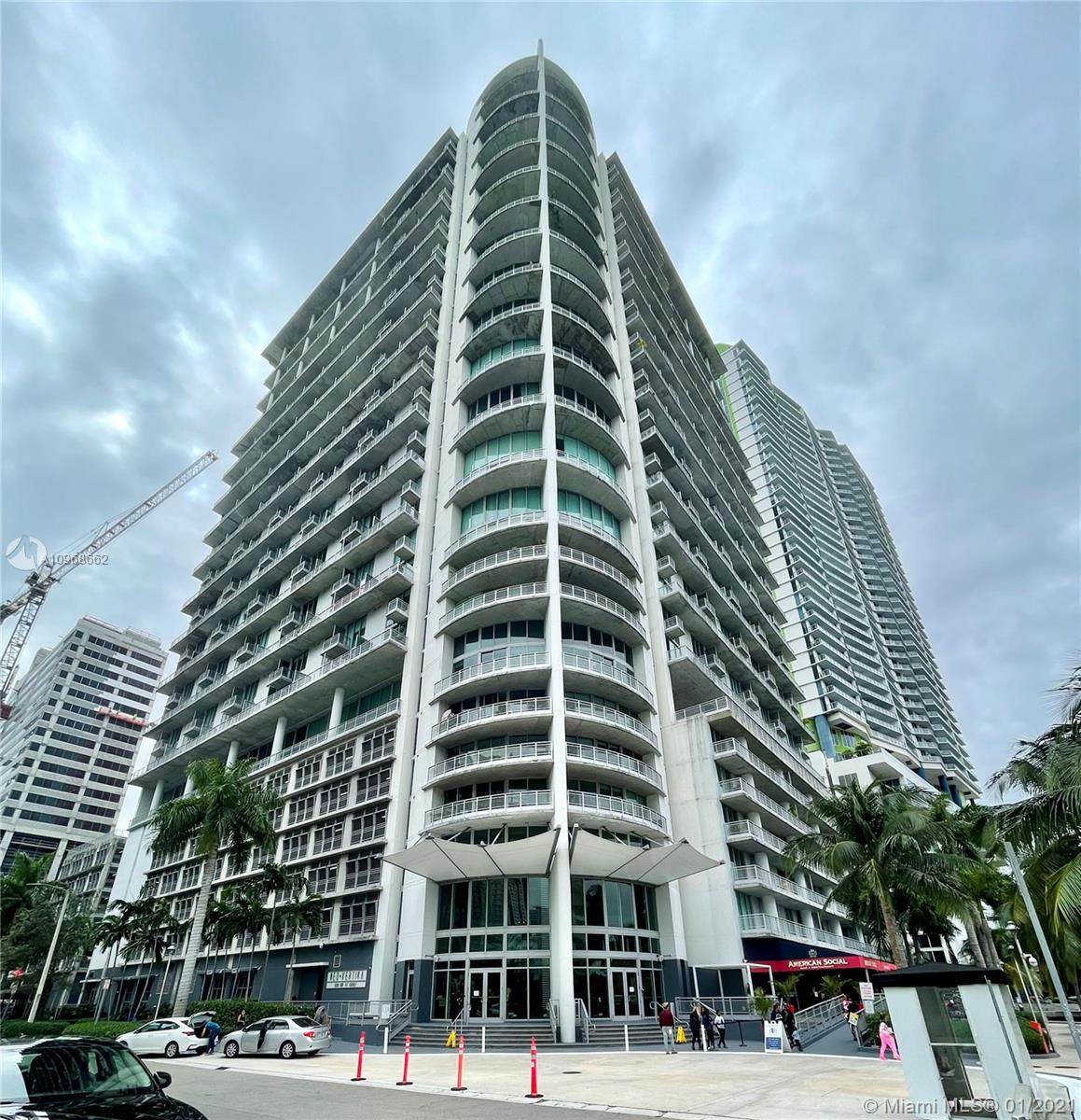 690 1st Ct - Photo 1