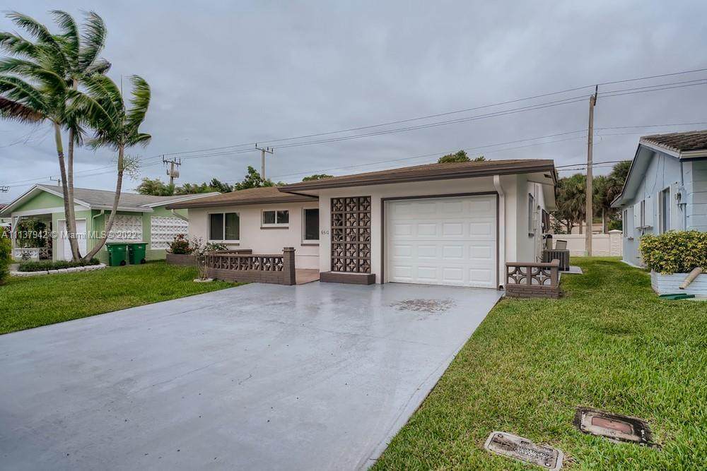 6510 57th Court - Photo 1