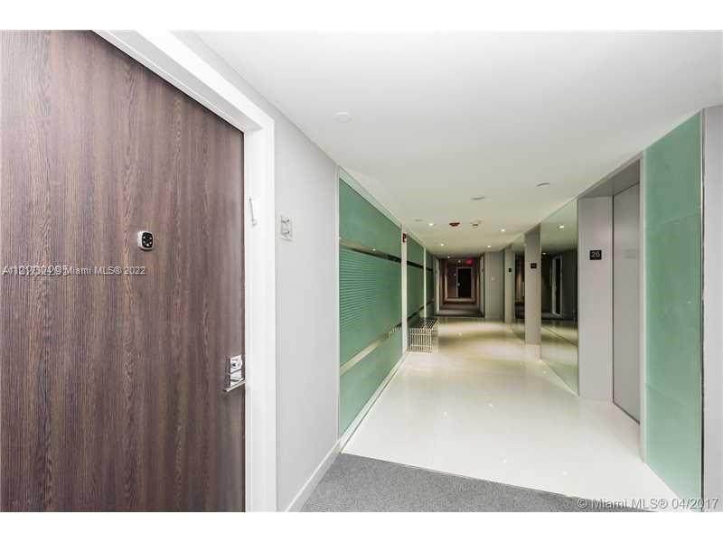 20301 Country Club Dr - Photo 1